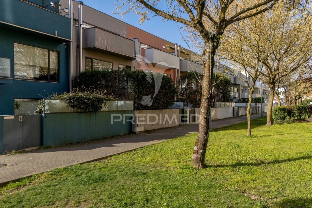 Moradia T5 para Venda em São Vicente (Braga) Foto 2