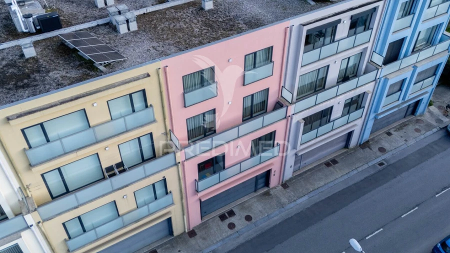 Moradia T5 para Venda em São Vicente (Braga)