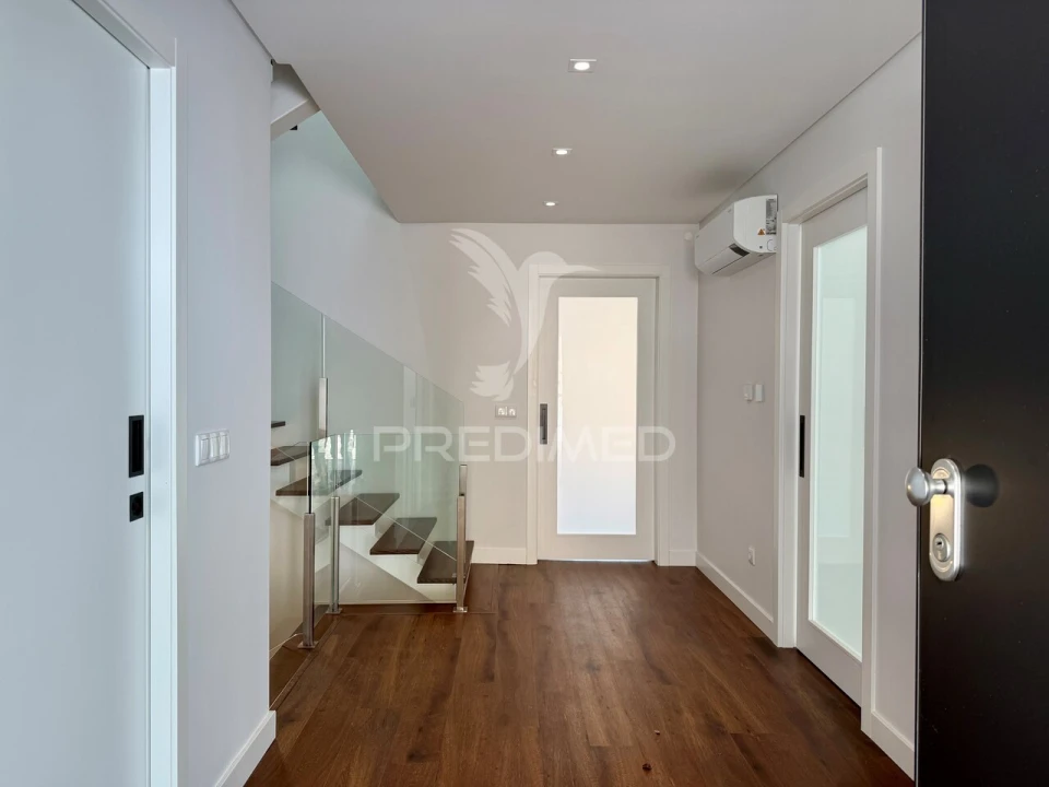 Apartamento T4 para Venda em Leiria, Pousos, Barreira e Cortes Foto 2