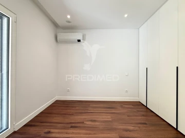 Apartamento T4 para Venda em Leiria, Pousos, Barreira e Cortes
