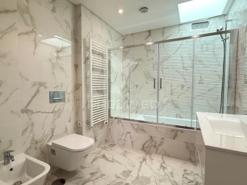 Apartamento T4 para Venda em Leiria, Pousos, Barreira e Cortes