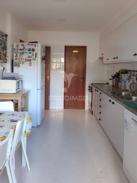 Apartamento T2 para Venda em Póvoa de Santa Iria e Forte da Casa
