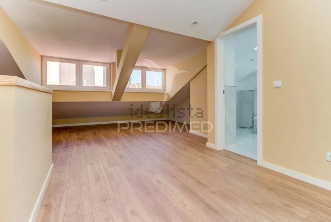 Apartamento T2 para Venda em Massamá e Monte Abraão Foto 9
