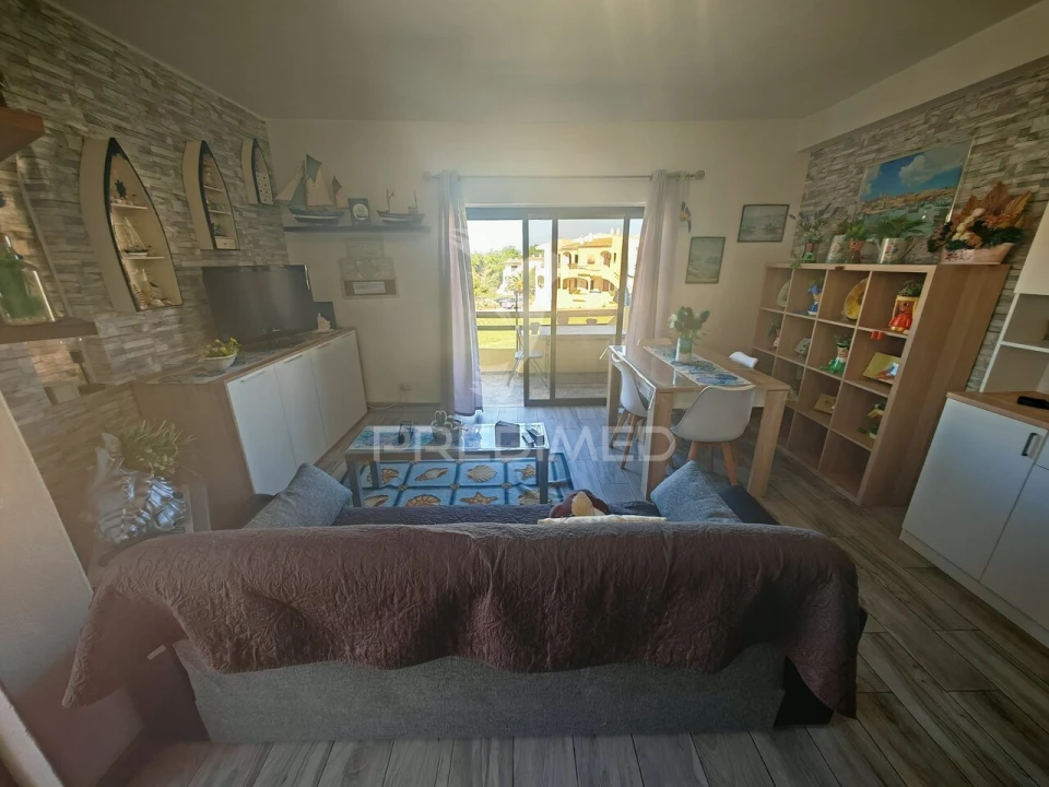 Apartamento T2 para Venda em Alvor Foto 13