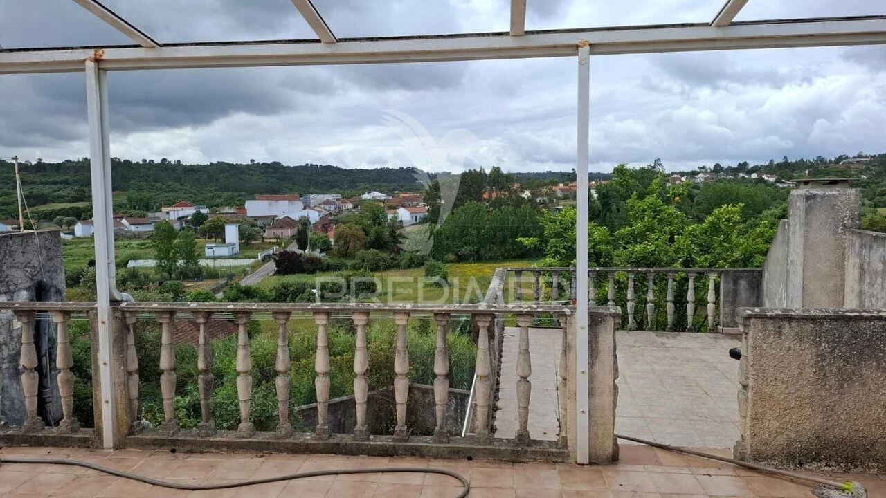Terreno para Venda em Arneiro das Milhariças Foto 3