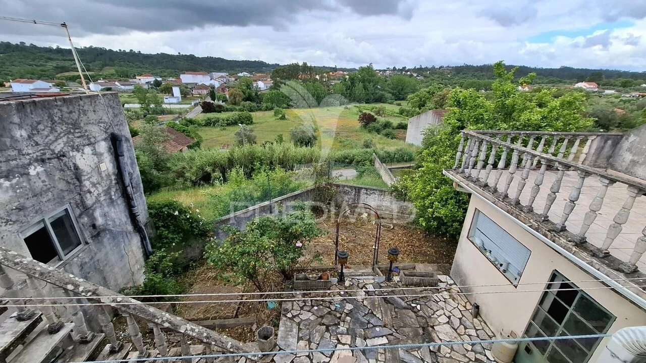 Terreno para Venda em Arneiro das Milhariças Foto 4