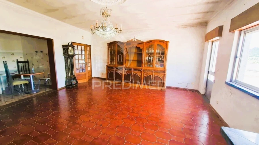 Moradia T2 para Venda em Arneiro das Milhariças Foto 7