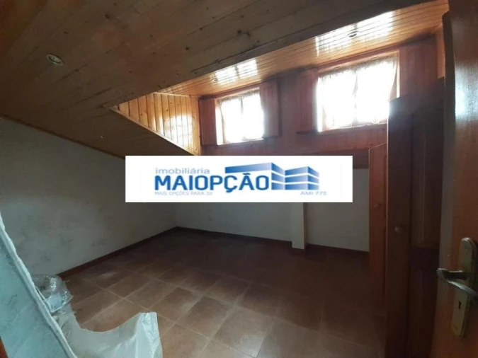 Moradia T2 para Venda em Lourosa Foto 3