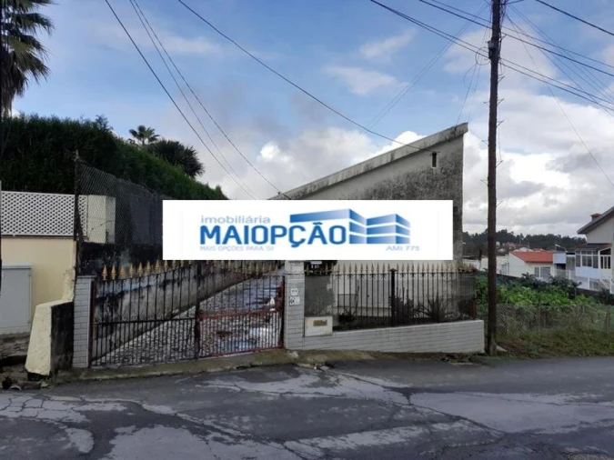 Moradia T2 para Venda em Lourosa Foto 9