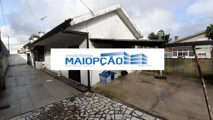 Moradia T2 para Venda em Lourosa