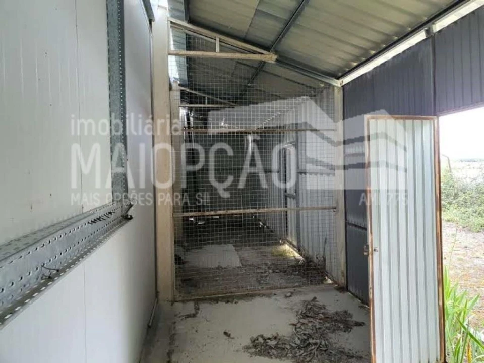 Armazém para Arrendamento em Vilar Formoso Foto 8