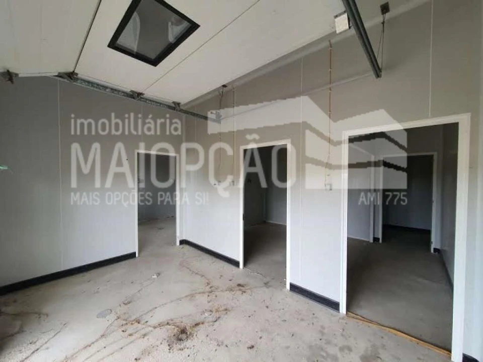 Armazém para Arrendamento em Vilar Formoso Foto 12