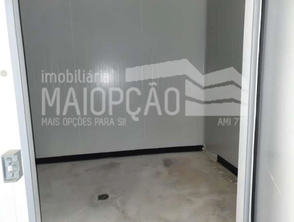 Armazém para Arrendamento em Vilar Formoso Foto 17
