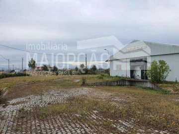 Armazém para Arrendamento em Vilar Formoso