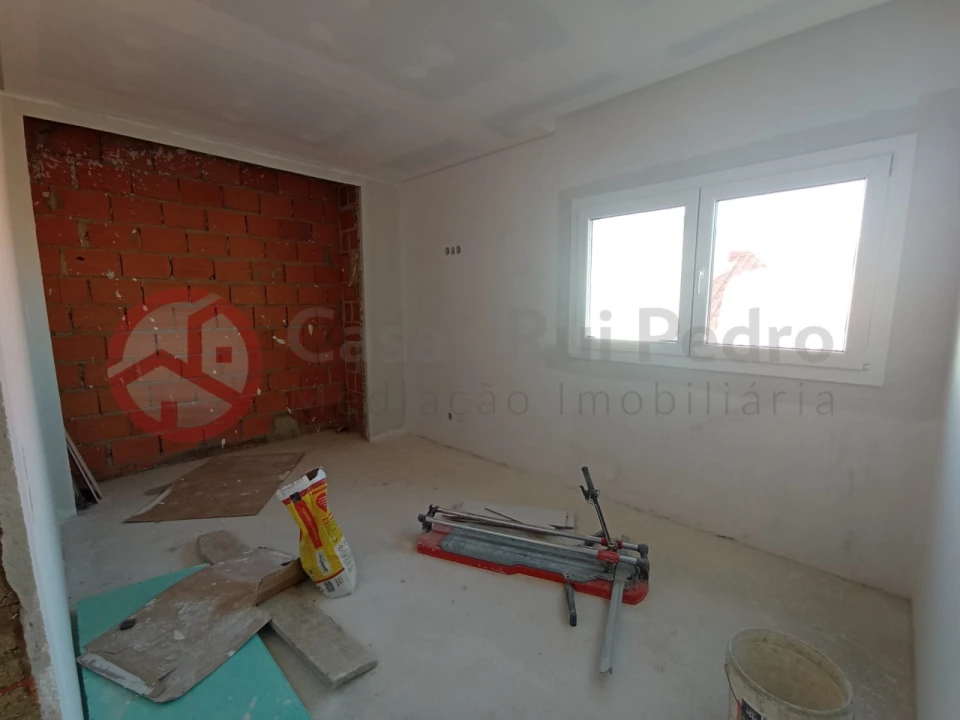 Moradia T3 para Venda em Fernao Ferro Foto 3