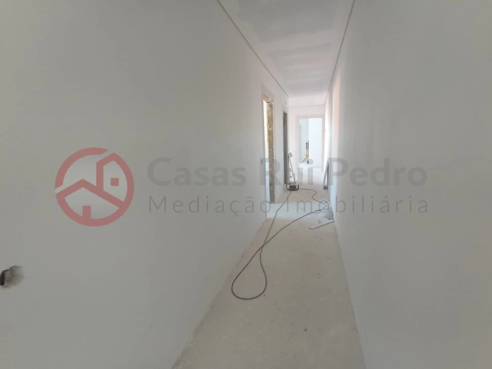 Moradia T3 para Venda em Fernao Ferro Foto 12