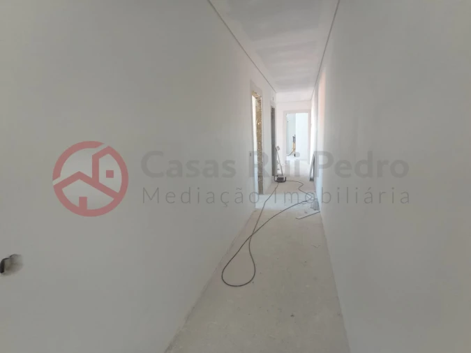 Moradia T3 para Venda em Fernao Ferro Foto 12