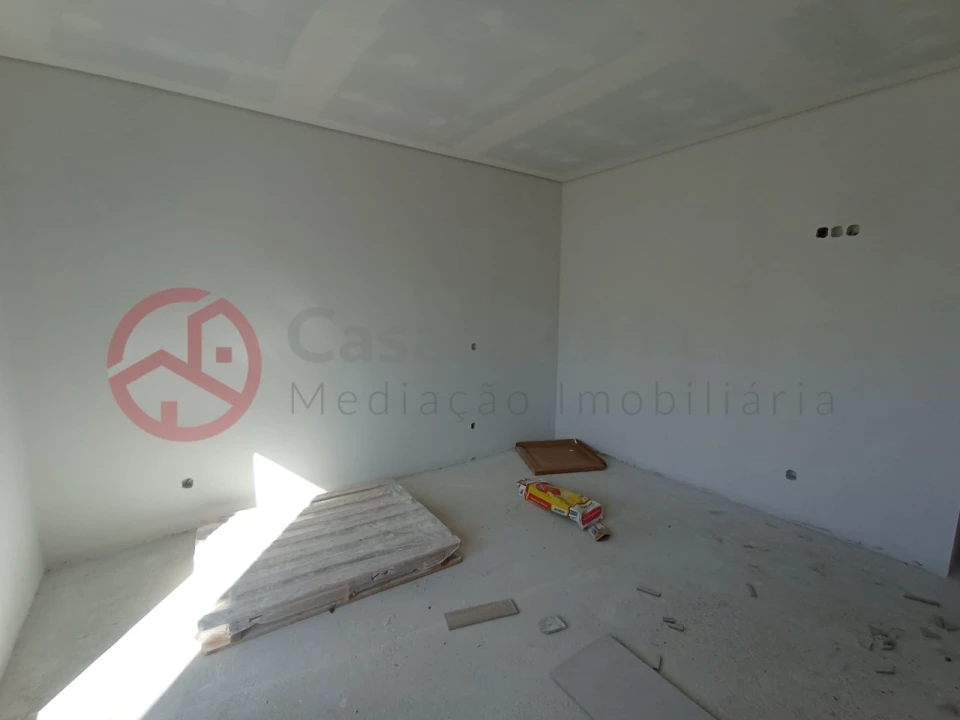 Moradia T3 para Venda em Fernao Ferro Foto 6