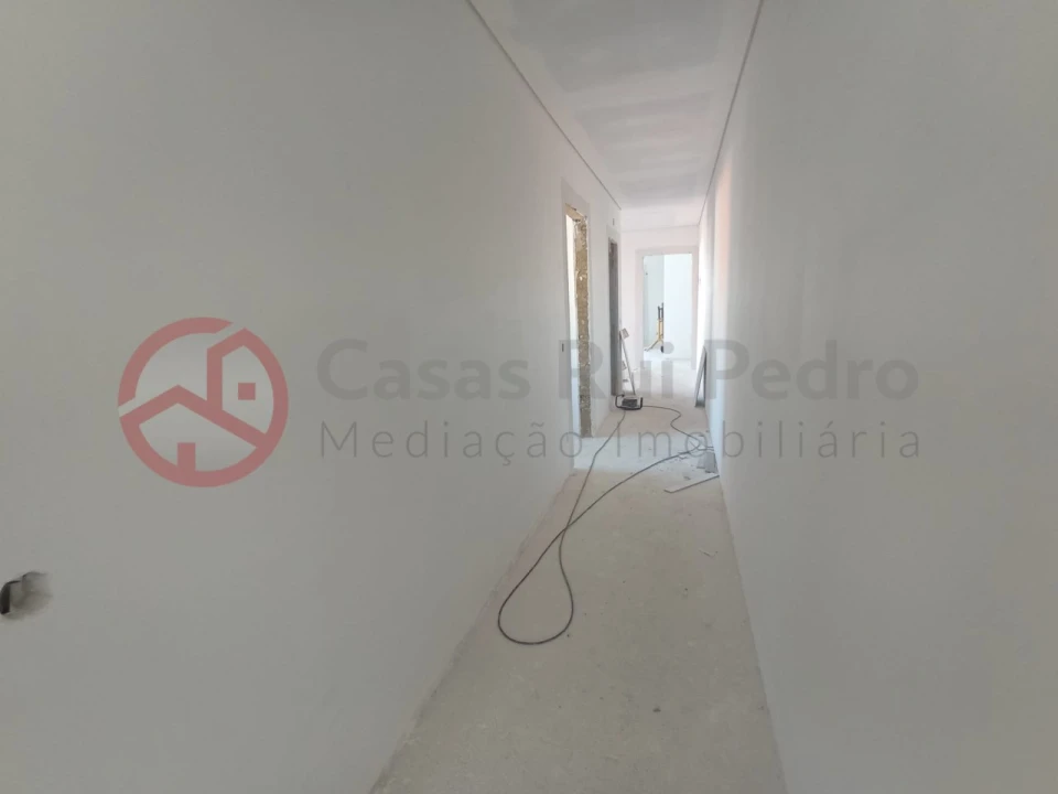 Moradia T3 para Venda em Fernao Ferro Foto 11
