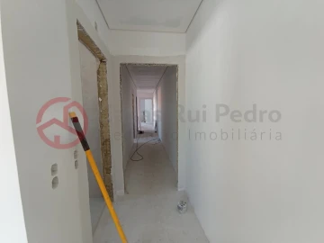 Moradia T3 para Venda em Fernao Ferro