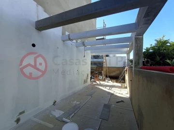 Moradia T3 para Venda em Fernao Ferro