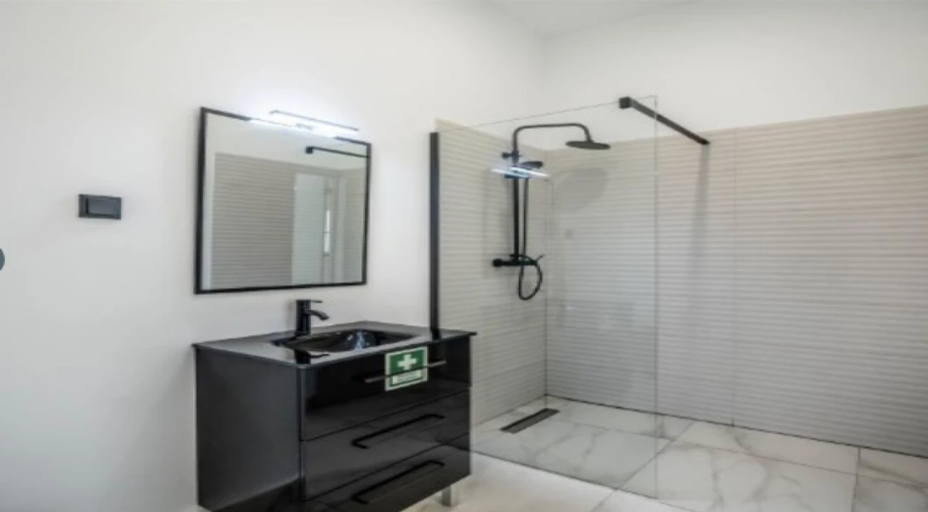 Moradia T7 para Venda em Portimão Foto 20