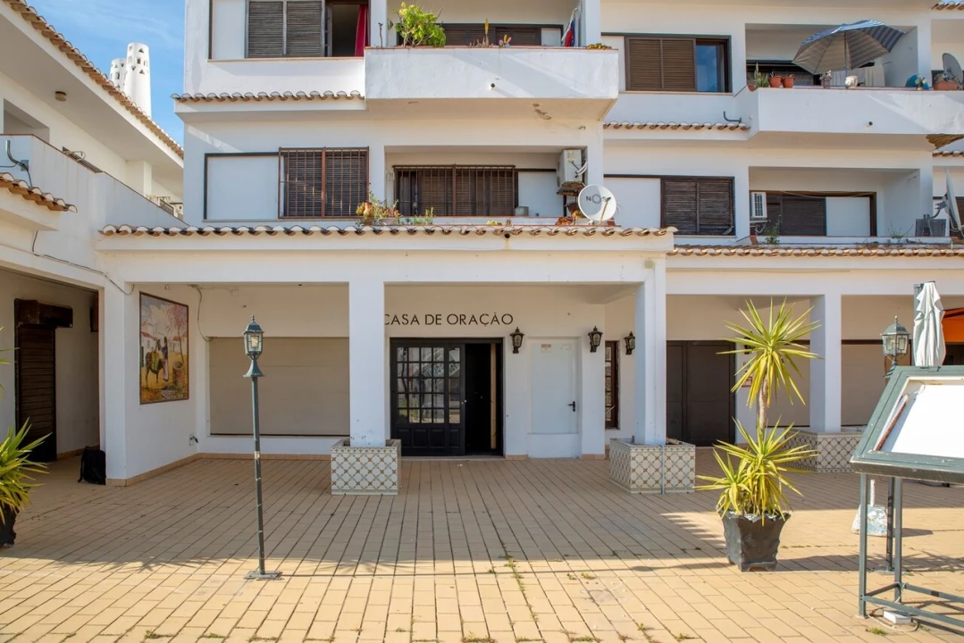 Loja para Venda em Albufeira e Olhos de Água Foto 2