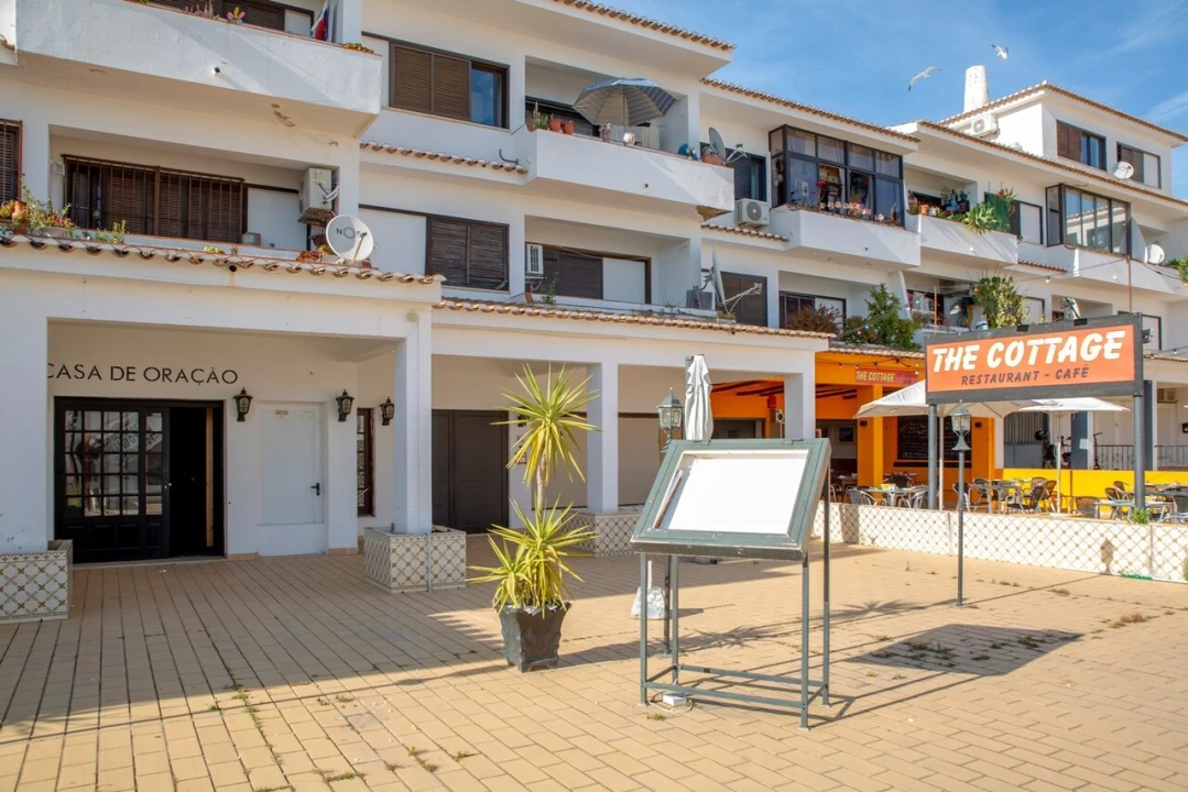 Loja para Venda em Albufeira e Olhos de Água Foto 3