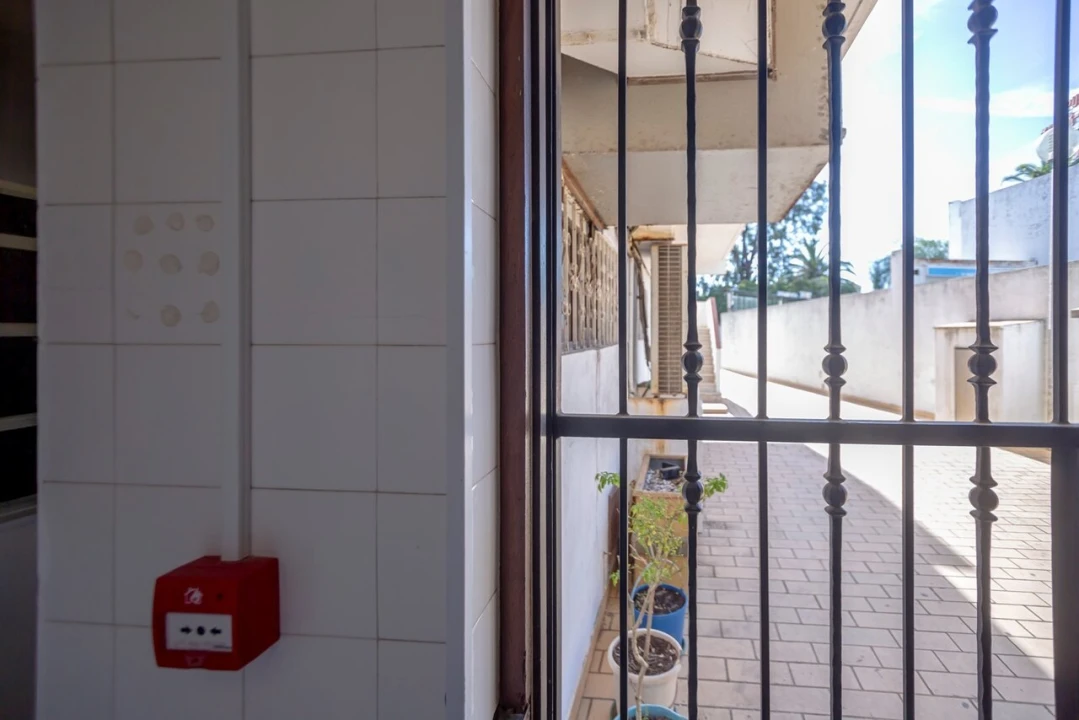 Loja para Venda em Albufeira e Olhos de Água Foto 21