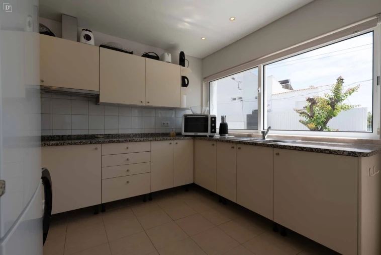 Moradia T3 para Venda em Albufeira e Olhos de Água Foto 27