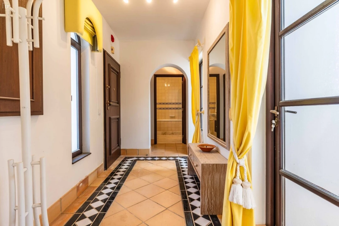 Apartamento T1 para Venda em Albufeira e Olhos de Água Foto 9