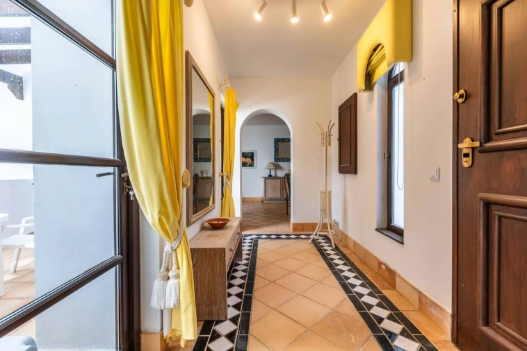 Apartamento T1 para Venda em Albufeira e Olhos de Água Foto 10