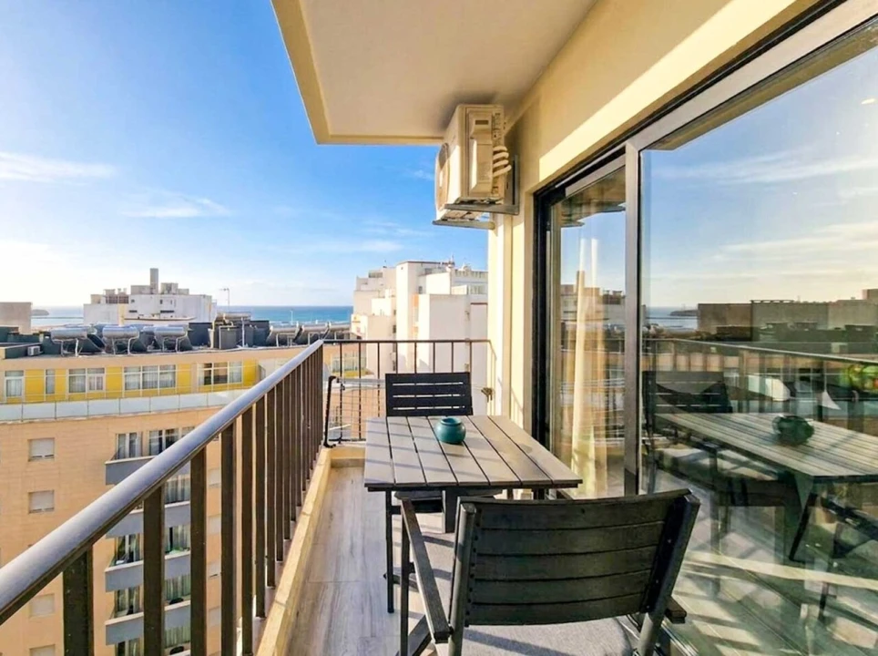 Apartamento T1 para Venda em Portimão Foto 2