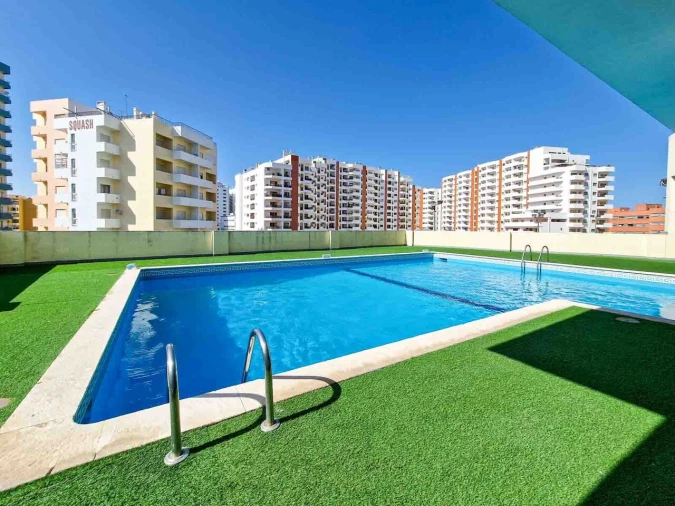 Apartamento T1 para Venda em Portimão Foto 16