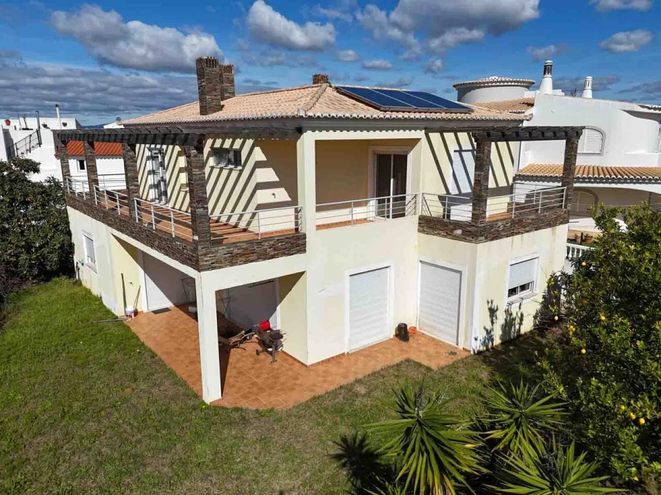 Moradia T3 para Venda em Portimão Foto 1