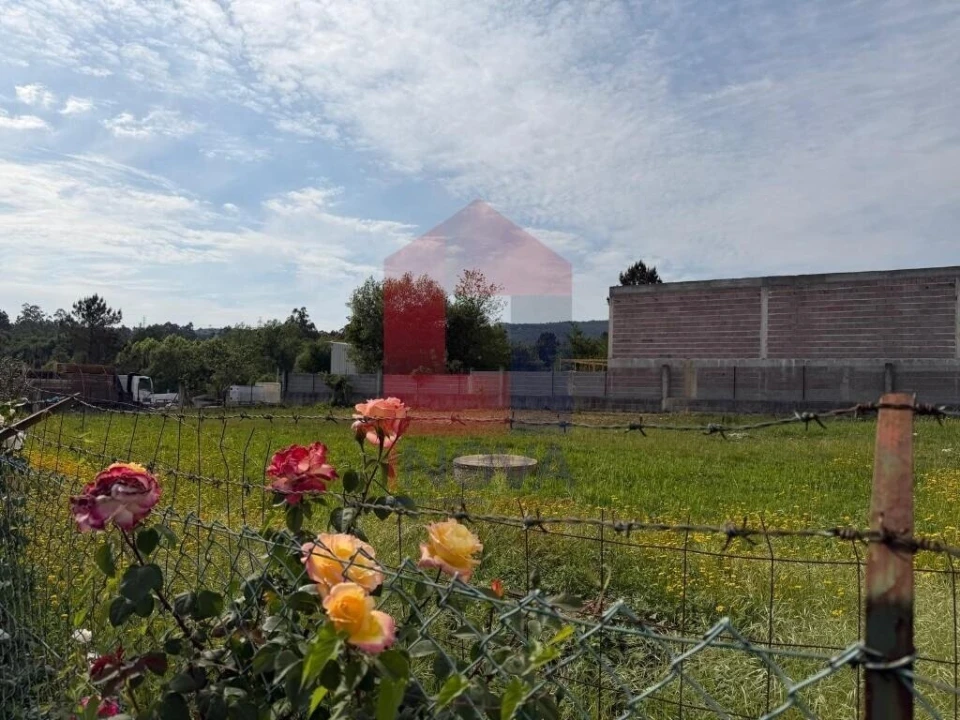 Terreno para Venda em Cabanelas Foto 2