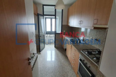 Apartamento T3 para Venda em Oliveira do Douro
