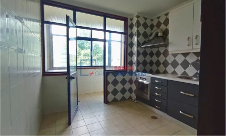 Apartamento T2 para Venda em Oliveira do Douro