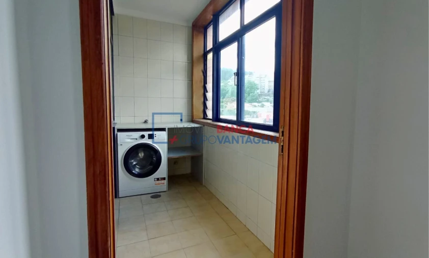 Apartamento T2 para Venda em Oliveira do Douro Foto 8