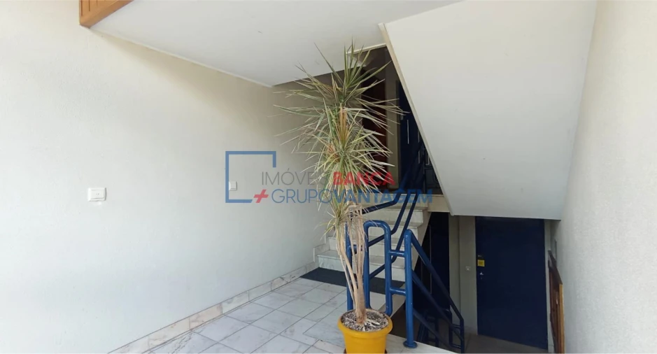 Apartamento T2 para Venda em Oliveira do Douro Foto 27