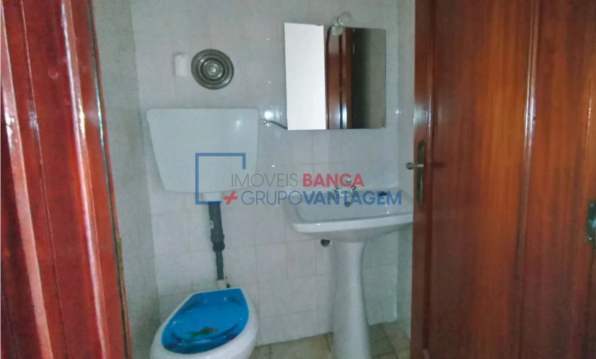 Apartamento T2 para Venda em Oliveira do Douro Foto 30