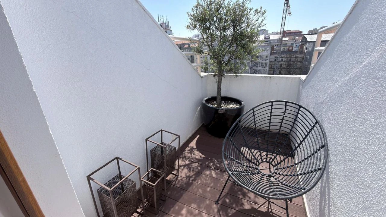 Apartamento T4 para Venda em Avenidas Novas Foto 17