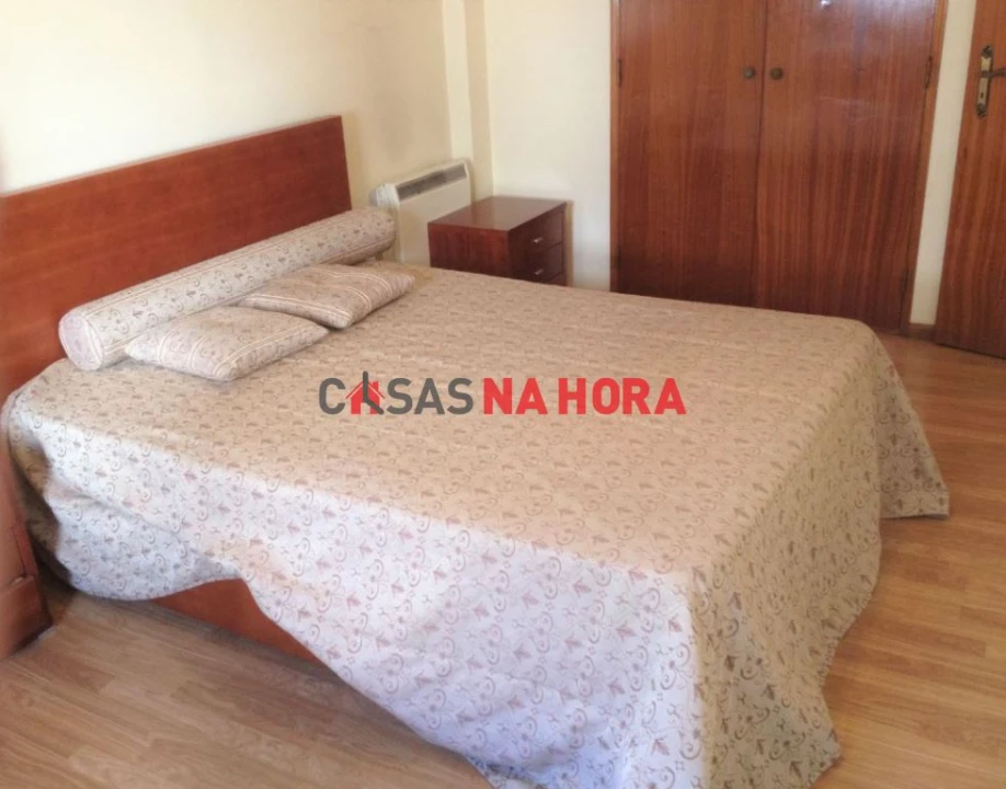 Apartamento T3 para Arrendamento em Viseu Foto 5