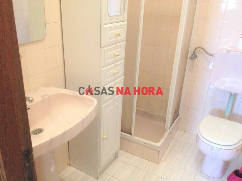 Apartamento T3 para Arrendamento em Viseu Foto 8