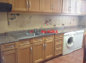 Apartamento T3 para Arrendamento em Viseu