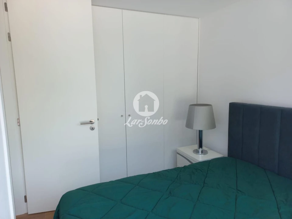 Apartamento T1 para Arrendamento em São Mamede de Infesta e Senhora da Hora Foto 16