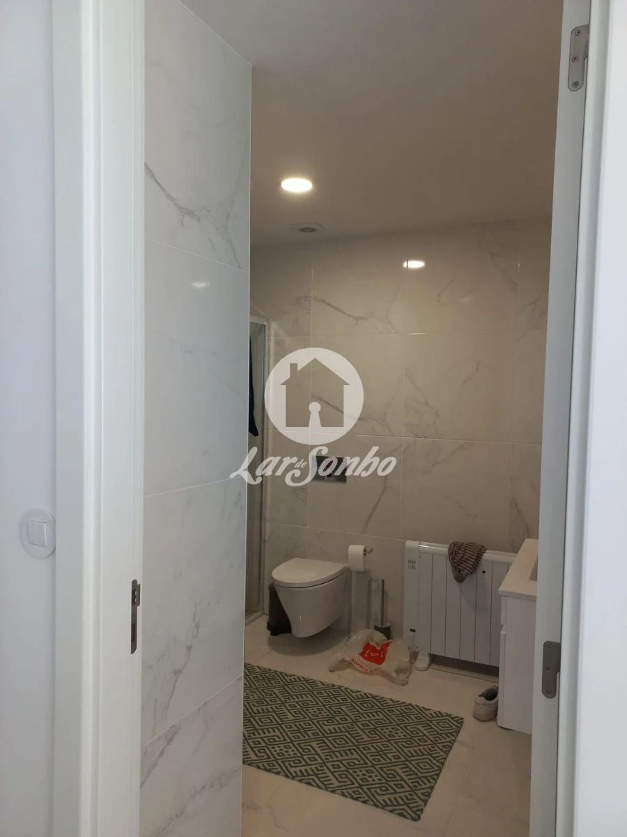 Apartamento T1 para Arrendamento em São Mamede de Infesta e Senhora da Hora Foto 14