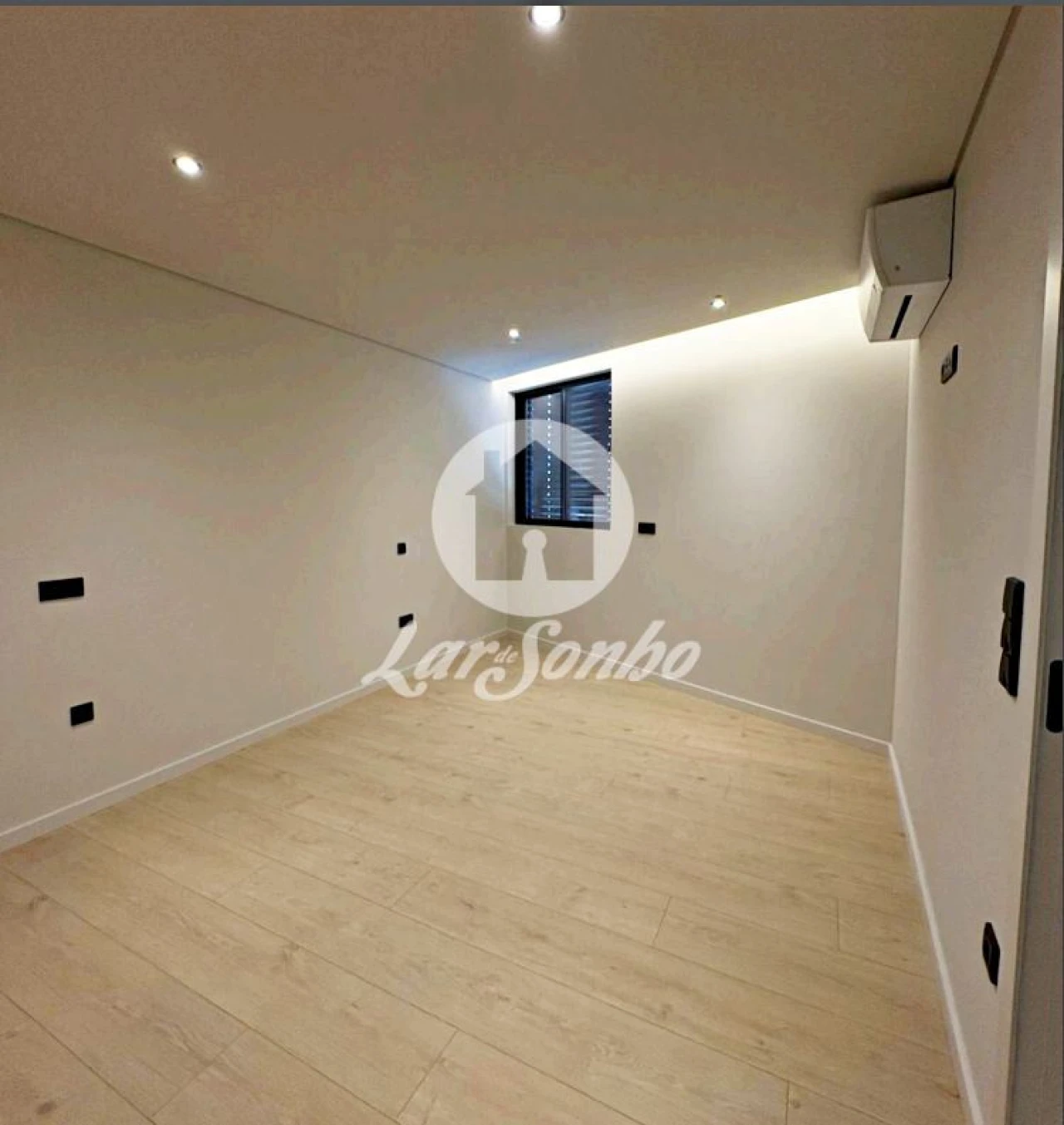 Apartamento T2 para Venda em Gondomar (São Cosme), Valbom e Jovim Foto 4