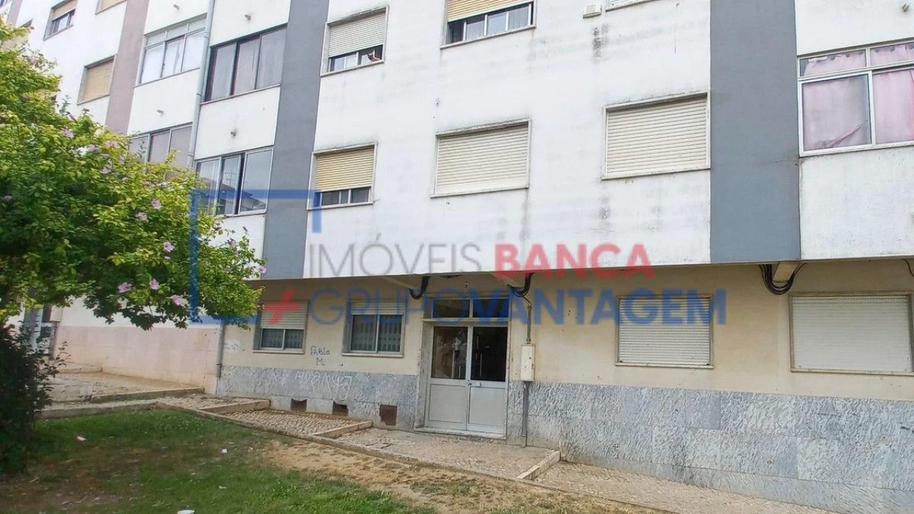 Apartamento T3 para Venda em Seixal, Arrentela e Aldeia de Paio Pires Foto 9