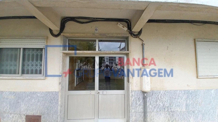 Apartamento T3 para Venda em Seixal, Arrentela e Aldeia de Paio Pires Foto 12